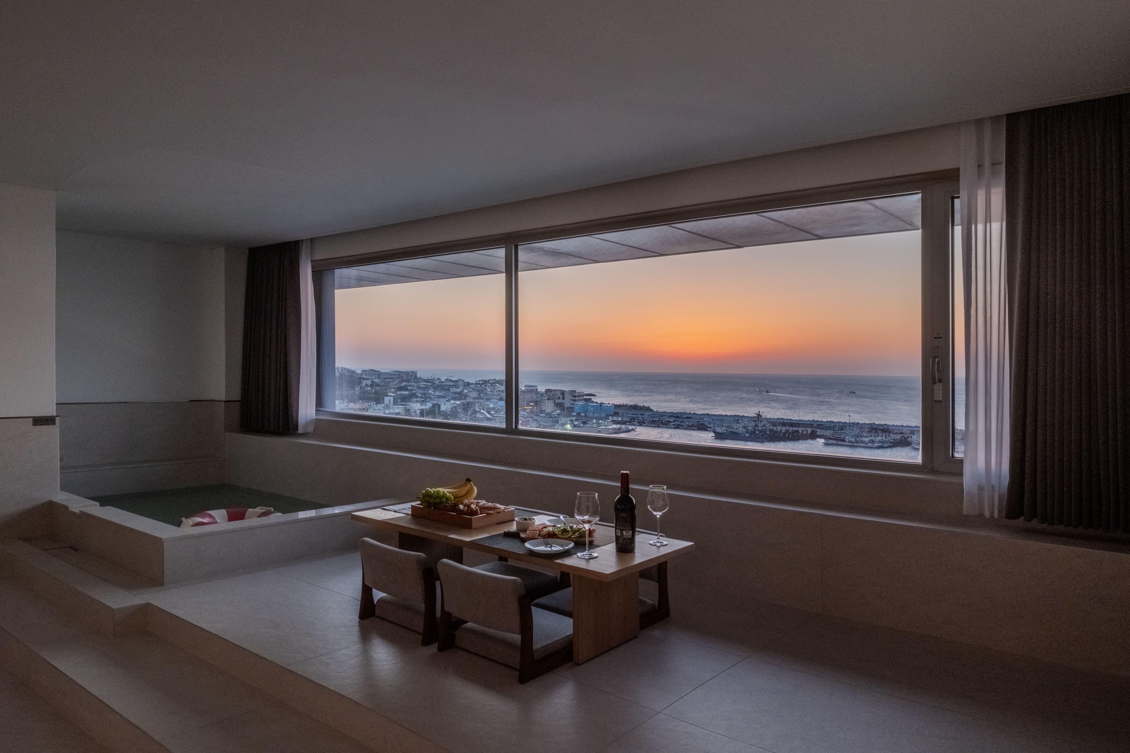 로얄 스위트 B 객실 이미지